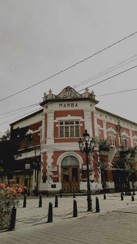 Semarang Bangunan Aesthetic, Karimun Jawa, Aesthetic Vibes, Semarang, Aesthetic Bedroom, Old City, Vintage Aesthetic, Java, Diy Art