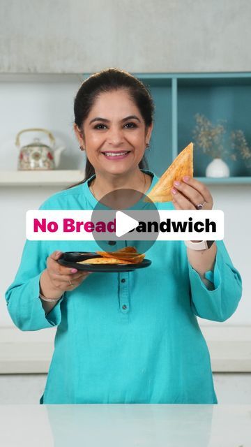 Sandwich Without Bread, No Bread Sandwich Ideas, Breakfast Without Bread, Sandwiches Without Bread, Bread Sandwich Recipe Indian, Bread Recipes Indian, No Bread Sandwich, Curry Sandwich, Sandwhich Bread