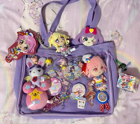 Kawaii Ita Bag, Lol Ita Fashion, Kpop Ita Bag, Ita Bag Aesthetic, Ita Bag Ideas, Backpack With Pins, Japanese School Bag, Cat App, Ita Bags