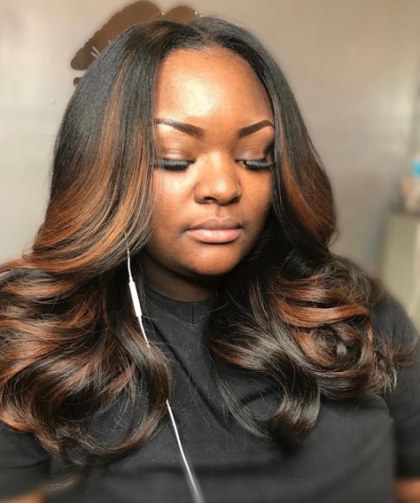 Hair Color For Brown Skin, Diy Hair Dye, Diy Hair Color, Bob Hairstyles For Thick, Long Face Hairstyles, Dyed Natural Hair, Honey Blonde Hair, Girls Hairstyles Braids, Dope Hairstyles