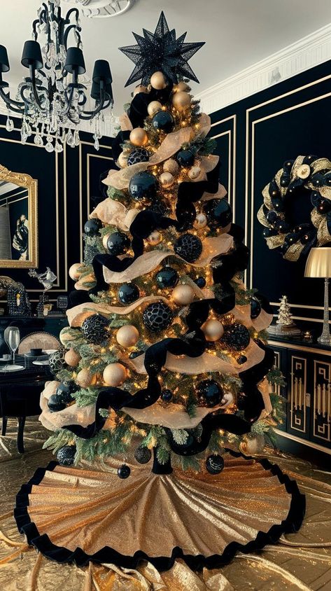 Looking for Black and Gold Christmas decor ideas? Learn how to bring a luxurious, modern touch to your holiday decorations this season. Ornament Wall Decor, Elegant Christmas Party Decor, Modern Christmas Crafts, Black Gold Christmas Decor, Black And Gold Christmas Decor, Gold Christmas Decor Ideas, Silver And Gold Christmas, Black Christmas Tree Decorations, Georgia Christmas