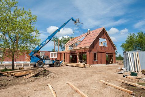 Building A Yankee Barn Home The Advantages You Gain Yankee Barn Homes, Virtual Walk, Barn Homes, Roof Panels, Barn House, Open Floor, Architectural Elements, Design Consultant, Curb Appeal