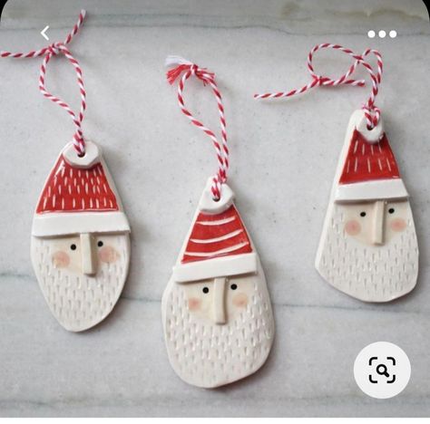 Itsekovettuva Savi, Clay Christmas Decorations, Ceramic Christmas Decorations, Christmas Clay, Xmas Diy, Clay Ornaments, Christmas Decor Ideas, Xmas Ornaments, Homemade Christmas