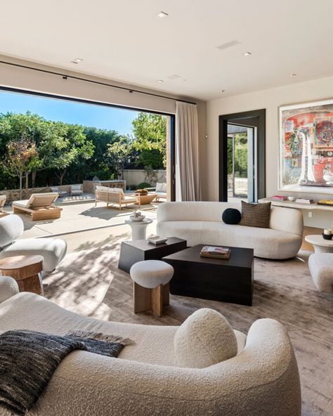 Travis Scott and Kylie Jenner have relisted their seven-bedroom estate for a reduced price of $17.995 million. Luxury real estate broker and founder of Zipsmart AI, Arvin Haddad, who talks about the property on his YouTube channel, believes the couple overpaid for the property. “They bought it for $13.5 million and have done some work to it, but even $13.5 million was a high number for that property,” he says. “Kylie tends to overpay for everything she buys, but she didn’t get a good deal o... Kylie Jenner Bedroom, Kylie Jenner New House, Kylie Jenner House, Kylie Jenner News, Jenner House, Real Estate Broker, Travis Scott, Luxury Real Estate, Kylie Jenner