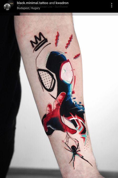 Marvel Tattoos Spiderman, Miles Morales Spiderman Tattoo, Tony Stark Tattoo, Spiderman Tattoo For Guys, Spider Verse Tattoo, Marvel Inspired Tattoos, Spider Man Tattoos, Venom Tattoos, Riley Tattoo