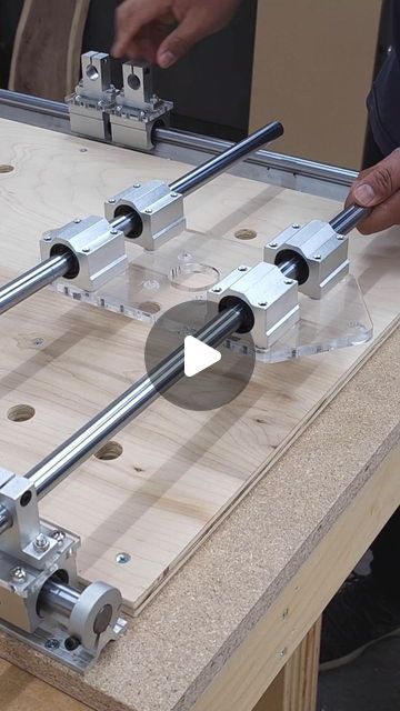 Cnc Router Ideas, Diy Furniture Wood, Ridgid Table Saw, Build A Router Table, Milling Table, Router Table Plans, Workbench Ideas, Cnc Wood Router, Router Sled