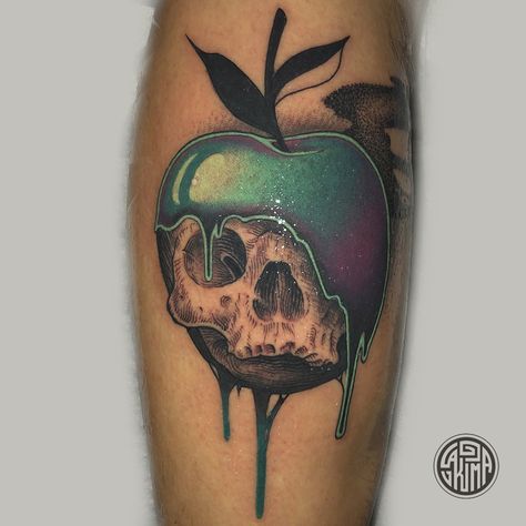 Evil Apple Tattoo, Poison Apple Tattoo, Bad Apple Tattoo, Apple Tattoo, Poison Apple, Mini Tattoo, Poison Apples, Sketches Simple, Tattoo Stencils