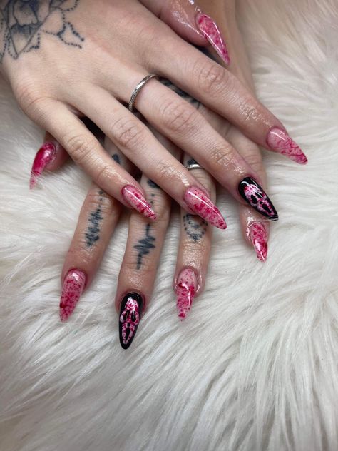 Dope Nail Designs Mid Length, Stiletto Acrylics, Mid Length Nails, Length Nails, Scream, Mid Length, Nail Inspo, Halloween, Nails