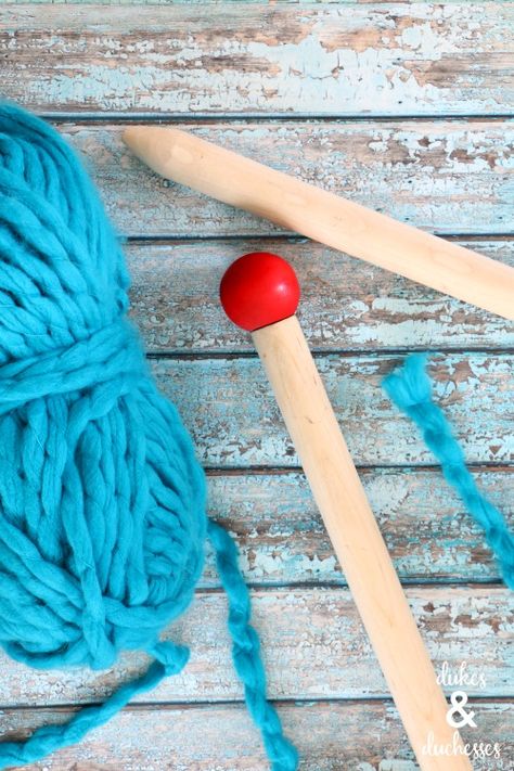 Learn How to Make Your Own Jumbo Knitting Needles – Knitting Jumbo Knitting, Large Knitting Needles, Etsy Knitting Patterns, Knitting Quotes, Large Knitting, Jumbo Yarn, Knitting Blanket, Beginner Knitting, Easy Craft Ideas