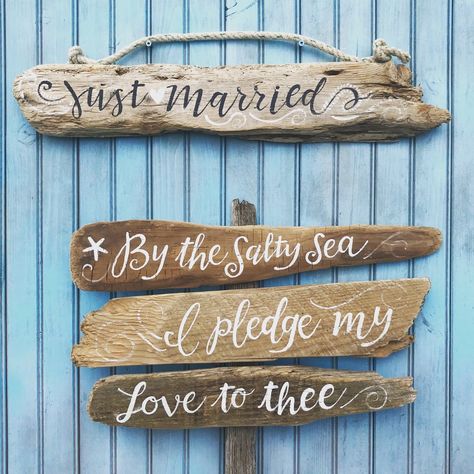 Custom Hand Painted Driftwood Wedding Sign with Rope Hanger | Etsy Small Beach Wedding Ceremony, Driftwood Wedding, Starfish Colors, Beach Wedding Signs, Small Beach Weddings, Sea Sign, Driftwood Signs, Painted Driftwood, Driftwood Art Diy