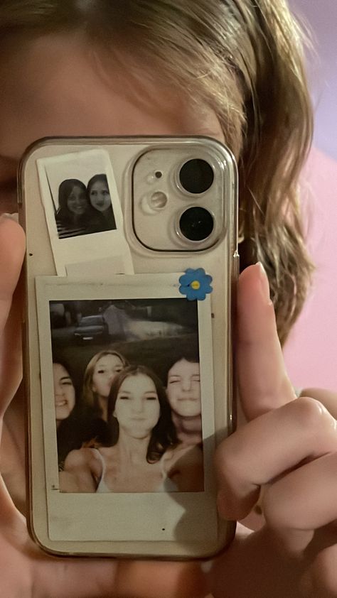 Aesthetic phone case mirror pic Polaroid Cases, Phone Case Mirror, Picture Phone Cases, Clear Phone Case Design, Customised Phone Case, Case Ideas, Aesthetic Life, Polaroid Pictures, Transparent Phone Case