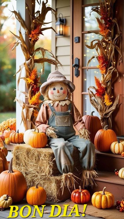 Fall Porch Ideas, Fall Porch Decor Ideas, Fall Yard Decor, Moldes Halloween, Fall Porch Decor, Fall Decor Diy Crafts, Primitive Home Decor, Fall Fest, Fall Front Porch Decor