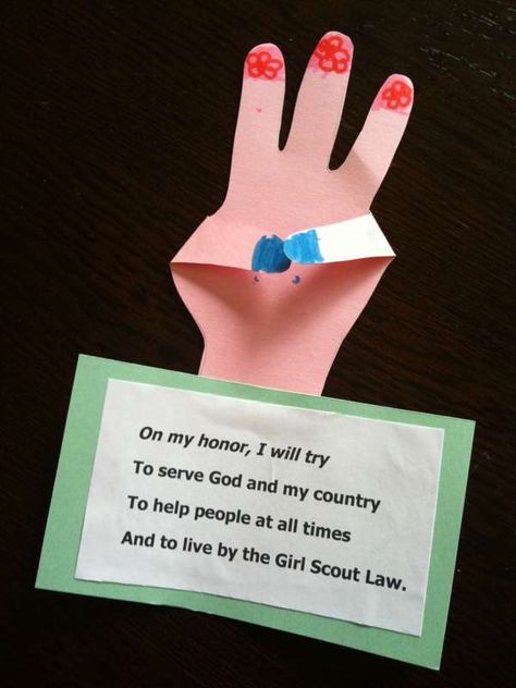 Girl Scout Daisy Petals, Girl Scout Daisy Activities, Girl Scout Meeting Ideas, Girl Scout Promise, Scout Law, Girl Scout Law, Girl Scout Troop Leader, Girl Scout Daisy, Girl Scout Activities