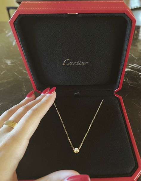 Cartier Necklace Gold, Cartier Diamond Necklace, Cartier Necklace, December 2024, Classy Jewelry, Xmas Gifts, Cute Jewelry, Gift Necklace, Cartier