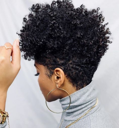 Tapered Natural Hair Cut, Natural Hair Haircuts, Cabello Afro Natural, Short Natural Curly Hair, Tapered Natural Hair, Natural Hair Cuts, Tapered Hair, Natural Hair Short Cuts, Cut Life