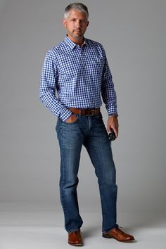 Image result for casual trendy clothing for middle aged men Clothes For Men Over 50, Older Mens Fashion, Men Over 50, Men's Business Outfits, Mens Fashion Dressy, Mens Fashion Blog, Mode Casual, Fall Outfits For Work, Adidas Outfit