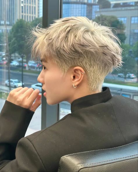 Boy Haircut Ideas, Practical Hairstyles, Two Block Haircut, Tomboy Haircut, Mens Haircuts Short Hair, Boy Haircut, Men Haircut Curly Hair, Short Hair Tomboy, Asian Haircut