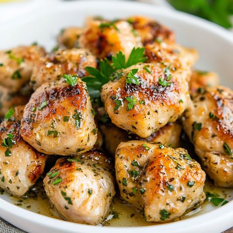 Garlic Butter Chicken Bites Recipe – Gymonset Chicken Bites Recipe, Garlic Butter Chicken Bites, Butter Chicken Bites, Chicken Bites Recipes, Lemon Curd Recipe, Orange Chicken Recipe, Chicken Pieces, Curd Recipe, Garlic Butter Chicken