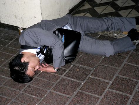 Japanese Businessmen Sleeping on Streets Capture a Culture of Overwork Salary Man, Man Japan, Rose Colored Glasses, Japan Culture, Work Culture, Cinematic Photography, Photo Series, Guy Pictures, Business Insider