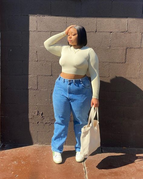 Chubby Girl Fashion, Chubby Girl Outfits, Plus Size Baddie Outfits, Classy Casual Outfits, Casual Chic Outfit, Mode Inspo, Curvy Girl Fashion, Curvy Girl Outfits