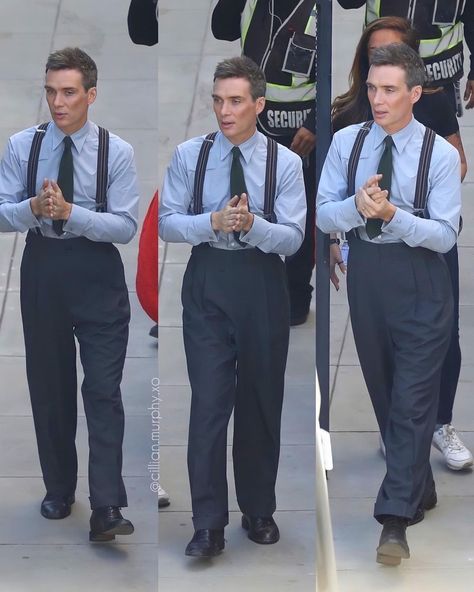 Suspenders Outfit, Daniel Craig James Bond, Outfit Suit, Gotham Tv, Crazy Man, Vintage Mens Fashion, Character Actor, Cillian Murphy, Irish Men