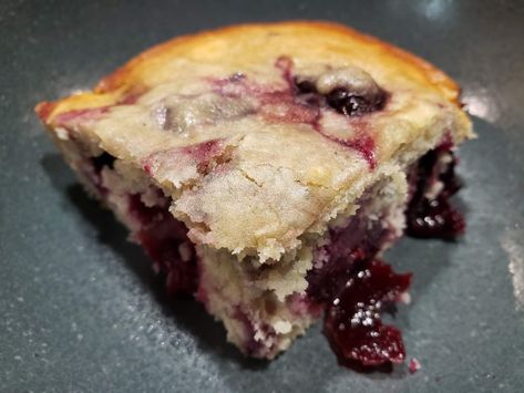 Weekly Blogroll:  Mrs. Yoder’s Cherry Pudding, Nebraska Amish, BBQ Chicken Sliders, and More! Cherry Pudding Cake Recipe, Cherry Pudding Cake, Butterscotch Cream Pie, Amish Desserts, Cherry Pudding, Cherry Cakes, Butterscotch Pie, Bbq Chicken Sliders, Cherry Delight