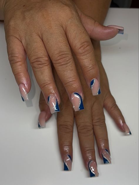 Silver and pearl nails Navy Silver White Nails, Blue Shirt Nails, Blue Nails With Pearls On Them, Navy Blue And Silver Nails Prom, Prom Nail Ideas Blue And Silver, Navy Sliver Nails, Blue And Silver Nail Designs, Navy And Silver Nails, Silver Acrylic Nails