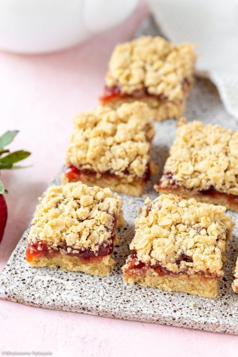 The classic jam crumble bar slice is one of those sweet treats that the entire family love and will devour! Strawberry Crumble Bars, Strawberry Rhubarb Bars, Rhubarb Bars, Strawberry Oatmeal Bars, Strawberry Crumble, Strawberry Oatmeal, Homemade Strawberry Jam, Crumble Bars, Oatmeal Bars