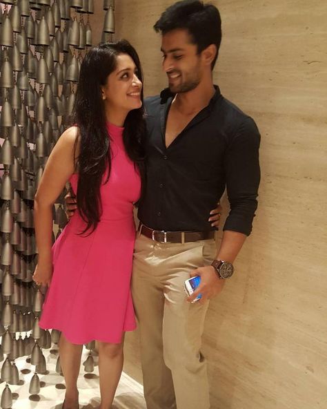 Shoaib Ibrahim Goes Down On His Knees And Proposes Dipika Kakar On 'Nach Baliye' Dipika Kakar, Shoaib Ibrahim, On His Knees, My Happiness, Wedding Couple Poses Photography, His Smile, Wedding Couple Poses, Stylish Pants, Photo Pose For Man