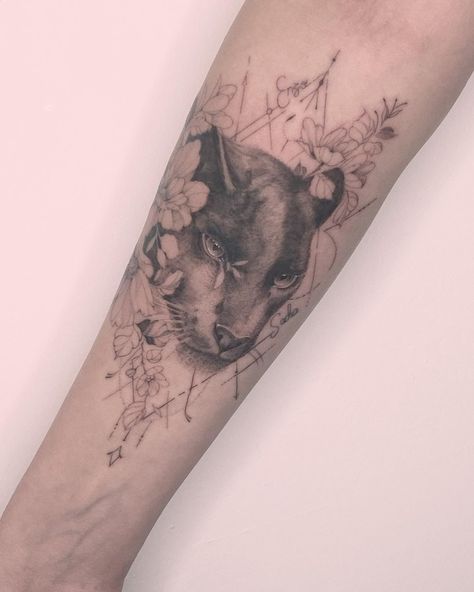 Black Panther Tattoo For Women, Panther Tattoo For Women, Ramirez Tattoo, Panther Tattoo Meaning, Puma Tattoo, C Tattoos, Panther Tattoos, Traditional Panther Tattoo, Powerful Animals