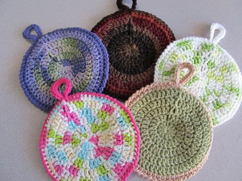 Circular Potholders | The Caped Crocheter Crochet Pot Holders Free Pattern, Crochet Potholder, Crochet Potholder Patterns, Crochet Pot, Crochet Hot Pads, Round Crochet, Crochet Decor, Dishcloth Crochet Pattern, Potholder Patterns