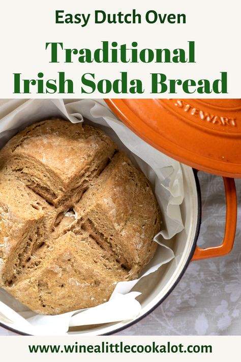 Buttermilk Baking, Traditional Irish Soda Bread, Irish Desserts, Irish Soda Bread Recipe, Bread Muffins, Bread Easy, Leftover Bread, Irish Soda, Dutch Oven Recipes