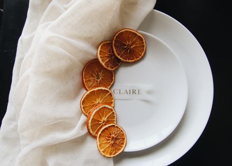 Dried Orange Name Tags, Dried Orange Name Card, Dried Orange Place Setting, Dried Orange Wedding Decor, Dried Orange Wedding, Orange Place Setting, Orange Wedding Stationery, Citrus Wedding Invitations, Orange Wedding Decorations