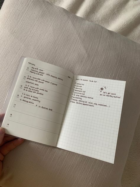 🤍 #selfcare #selflove #weekly #planning #organization #muji Muji Monthly Weekly Planner, Muji Journal Aesthetic, Muji Weekly Planner Ideas, Muji 2025 Planner, Muji Notebook Notes, Muji Planner Spread, Muji Planner Weekly, Muji Planner Aesthetic, Muji Planner Ideas