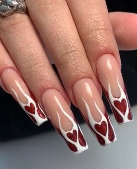 Goth Valentines Day Nails, Goth Valentines Nails, Goth Valentines Day, Cute Heart Nails, Goth Valentines, Nails Goth, Valentines Day Nails, Hippie Nails, February Nails