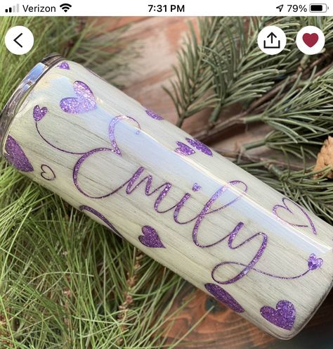 Water Cups Vinyl Ideas, Valentine Tumbler, Valentines Day Tumbler Ideas, Disney Tumbler Ideas, Valentine Tumbler Ideas, Tumbler Cups Personalized, Vinyl Tumblers, Pretty Cups, Glitter Tumbler Cups