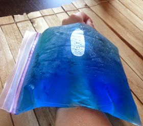 Ice Packs With Alcohol, Homemade Ice Pack Gel, Ice Packs Diy, Homemade Ice Pack, Ice Packs For Coolers, Diy Ice Pack, Cold Bag, Gel Ice Packs, Homemade Stuff