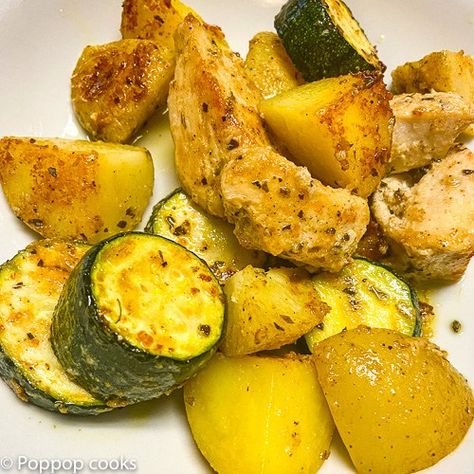 One Skillet Chicken Zucchini Potatoes is a quick and easy weeknight dinner for you to always have on hand. It is so good it is almost comfort food. Zucchini And Potatoes, One Skillet Chicken, Picky Toddler Meals, Canned Potatoes, Chicken Tenderloin, Chicken Tenderloin Recipes, Skillet Potatoes, Chicken Zucchini, One Skillet