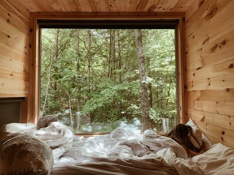 Getaway House Photoshoot, Camping Instagram Pictures, Forest Glamping, Getaway Cabin, Getaway House, Cabin Trip, Cabin Aesthetic, Twenty Twenty, Time Alone