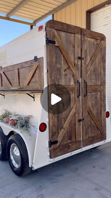 Farmstand Trailer, Converted Horse Trailer Bar, Mobile Boutique Ideas Trailers, Trailer Bar Ideas, Drink Trailer Ideas, Horse Trailer Bar Interior, Horse Trailer Interior Remodel, Mobile Bar Trailer, Horse Trailer Conversion