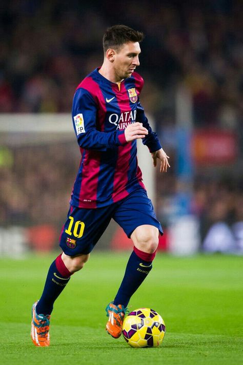 Cr7 Lm10, Messi 2015, Salah Liverpool, Argentina Football, Messi Vs, Lionel Messi Wallpapers, Messi Photos, Lionel Andrés Messi, Leonel Messi