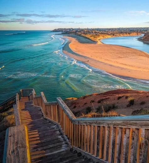 Everything You Need to Do in Adelaide This Summer Port Noarlunga South Australia, Aussie Nostalgia, Australia Adelaide, Houses By The Beach, Australian Landscape, Best Rooftop Bars, Marie Kondo, Fall Hiking, Interesting Places