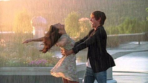 Troy And Gabriella, High School Musical 3, Septième Art, I Love Cinema, My Kind Of Love, Old Love, This Is Love, Dancing In The Rain, High School Musical