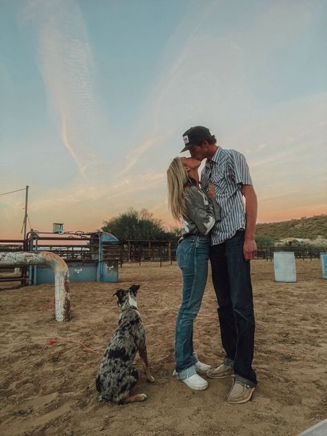 Rodeo Couples, Country Couple Photoshoot, Lyla Sage, Sage Aesthetic, Country Couple Pictures, Country Relationship Goals, Couple Photoshoot Ideas, Luke Brooks, Country Couple