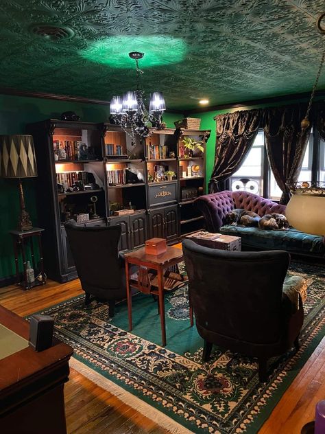 Slytherin Office Aesthetic, Slytherin Office, Boho Maximalism, Office Aesthetic, Maximalist Interior, Home Decor Sets, Eclectic Living Room, Future Lifestyle, Dark Room