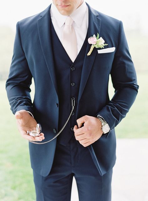 Blue Groomsmen Suits, Beach Wedding Suits, Wedding Tux, Groom Wedding Attire, Suit Ideas, Wedding Sparrow, Groom And Groomsmen Attire, Groom Tuxedo, Wedding Suits Groom