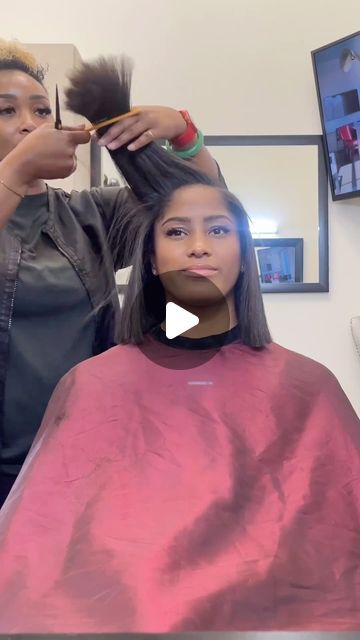 VoiceOfHair ®️ on Instagram: "Welcome to the bob life ✂️⁣ ⁣ Such a cute bob cut on @mariahxashleyx by @raii.style_ 😍The cut adds so much body to her hair👏🏾 The side part eats everytime 🔥 ⁣ Drop ❤️ if you love the final look✨ #voiceofhair ⁣ ⁣ #sanjosehairstylist #bobcut #boblife #silkpress #bobhaircut#naturalhairjourney #bigchop #lahairstylist ⁣" Long Bobs For Fine Hair, Side Part Bob Hairstyles, Natural Hair Bob Cut, Natural Hair Bob, Side Part Bob, Cute Bob, Asymmetrical Bob, Bob Hairstyles For Fine Hair, Big Chop