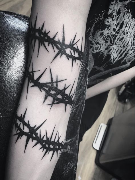 Tattoo uploaded by Justine Morrow • Thorn tattoo by Chloe White #ChloeWhite #thorntattoo #thorntattoos #thorn #plant #nature #pain #arm #blackwork • 1245346 • Tattoodo Thorn Tattoo, Emo Tattoos, 4 Tattoo, Creepy Tattoos, Black Ink Tattoos, Barbed Wire, Dope Tattoos, Tattoo Design Drawings, Blackwork Tattoo