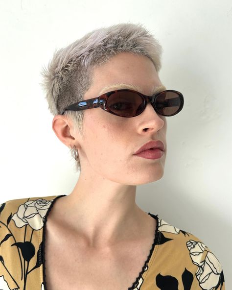 Dead stock sunglasses 90s tortoise shell oval sunglasses, super trendy. Genuine from the 90s and still new! A great everyday pair. . . $60 free shipping Australia wide . . #sunglasses #sunnies #deadstock Wide Sunglasses, Sunglasses 90s, Oval Sunglasses, The 90s, Tortoise Shell, Tortoise, Sunnies, Australia, Sunglasses