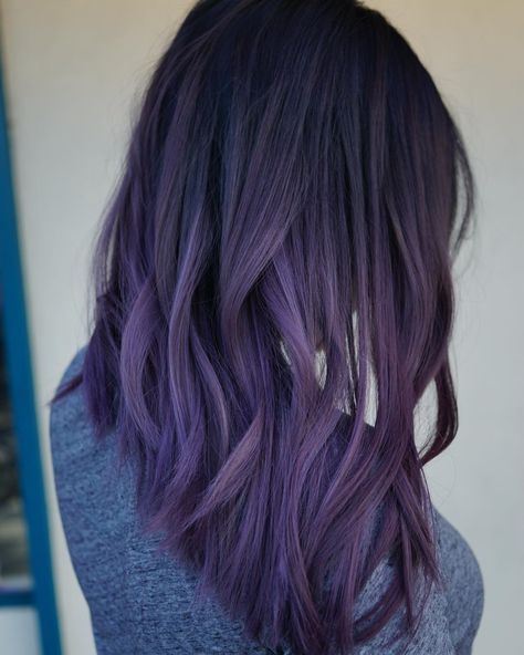 Dusty lavendar Purple Pastel Hair Color, Dark Purple Hair Color, Hair Lights, Pastel Purple Hair, Blue Purple Hair, Purple Hair Highlights, Dark Purple Hair, Purple Ombre Hair, Girl Hair Colors